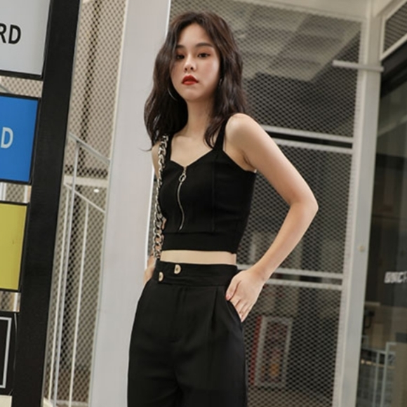 WOMENS BLACK CROP TOP - Picture 5 of 11